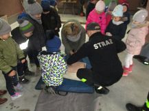 Wizyta Przedszkolaków w strażnicy OSP Śniadowo