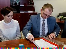 Umowa na dofinansowanie remontu Gminnego Ośrodka Kultury podpisana