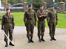Uroczystość odsłonięcia Alei Dębów Pamięci Oficerów Pułku 3 Strzelców Konnych
