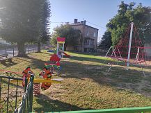 Budowa placu zabaw przy Zespole Szkolno-Przedszkolnym w Śniadowie