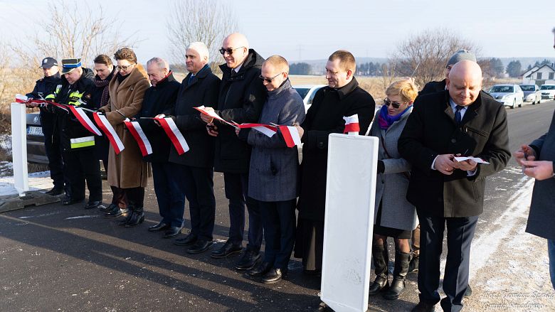 Oficjalne otwarcie drogi powiatowej w Kozikach