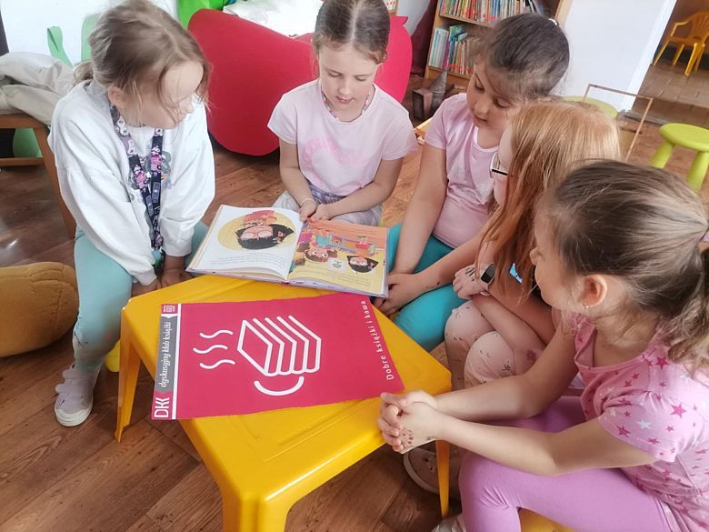 Relacja ze spotkania Dyskusyjnego Klubu Książki